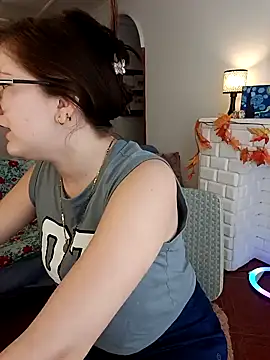 HunnyyLove online show from January 27, 7:13 pm