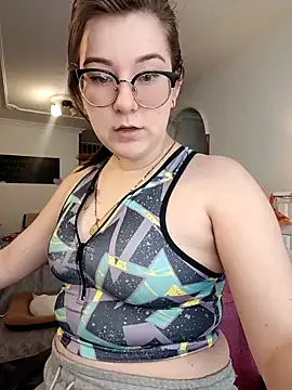 HunnyyLove online show from February 24, 5:53 pm