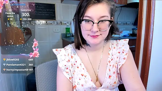 HunnyyLove online show from March 8, 8:57 pm