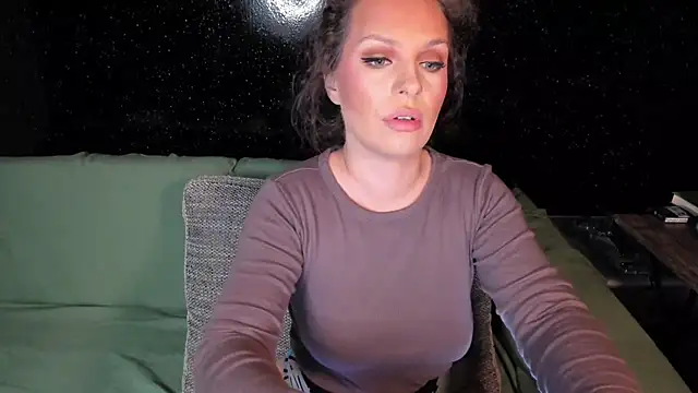 LondonBadGirl online show from March 14, 12:32 am