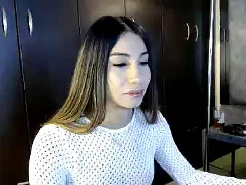 saraplayboy96 online show from January 30, 8:21 pm