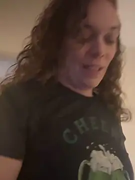 AuroraSummers online show from March 18, 2:15 am