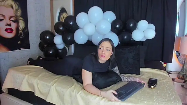 celestestars online show from October 29, 9:27 pm