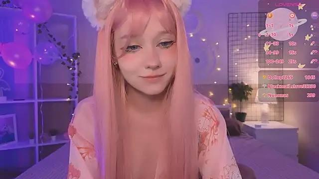 Snapshot of IrmaBell chatting on December 12, 2:04 am IrmaBell online show from December 12, 2:04 am