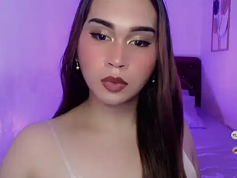 Snapshot of AlodiaOfCums chatting on December 16, 2:16 am AlodiaOfCums online show from December 16, 2:16 am