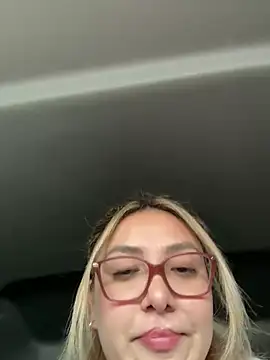 nativepumpkin95 online show from February 14, 10:14 pm