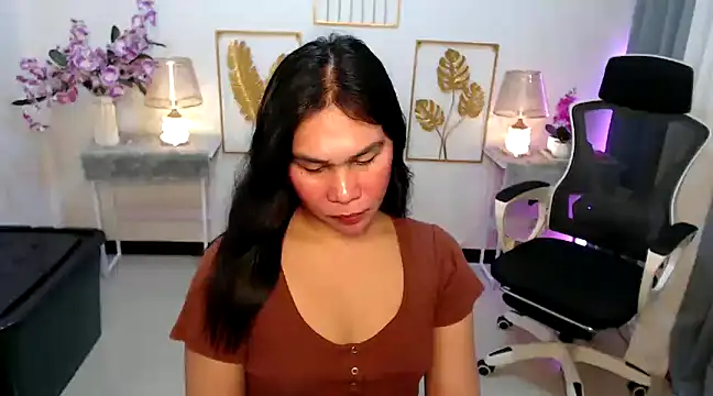 Snapshot of Asian_flabby chatting on December 30, 7:32 pm Asian flabby online show from December 30, 7:32 pm