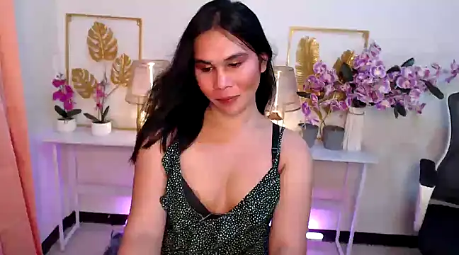 Snapshot of Asian_flabby chatting on January 7, 7:59 pm Asian flabby online show from January 7, 7:59 pm