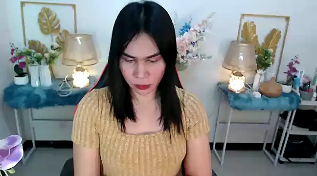 Snapshot of Asian_flabby chatting on March 12, 12:53 am Asian flabby online show from March 12, 12:53 am