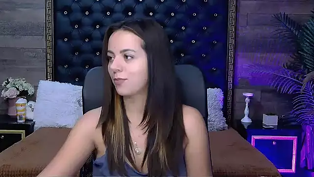 PlayfulElla online show from October 21, 5:08 am