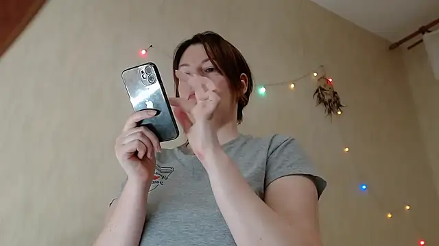 Kira land online show from March 10, 5:29 pm