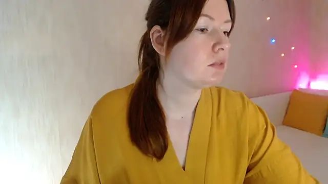 Kira land online show from March 11, 2:18 pm