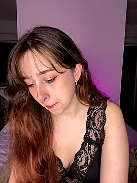 tsuki chan on online show from September 9, 4:45 am