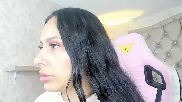 karlyn angels online show from February 12, 8:29 pm