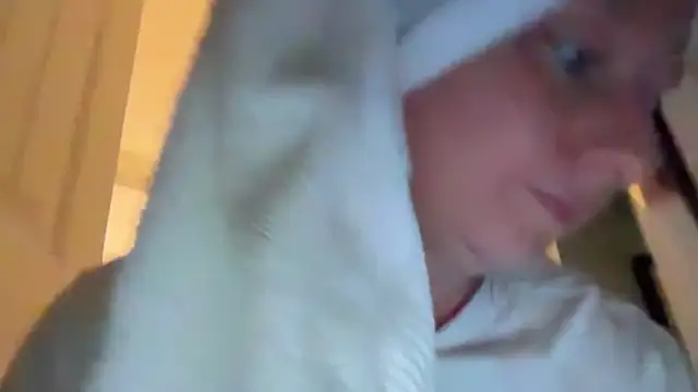 Snapshot of Vivian_MayXxX chatting on September 14, 5:12 pm Vivian MayXxX online show from September 14, 5:12 pm