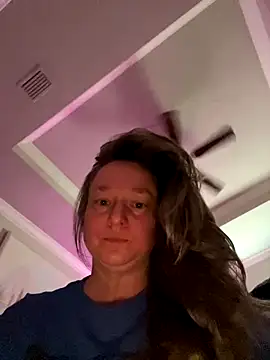 Snapshot of Vivian_MayXxX chatting on October 10, 1:10 pm Vivian MayXxX online show from October 10, 1:10 pm