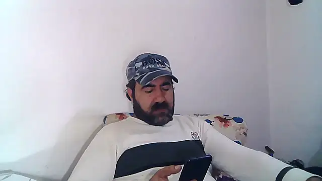 Snapshot of ZYXEL353 chatting on January 23, 11:36 pm ZYXEL353 online show from January 23, 11:36 pm