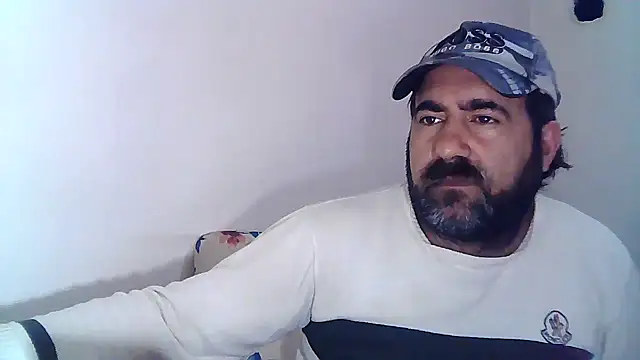 Snapshot of ZYXEL353 chatting on January 25, 11:54 pm ZYXEL353 online show from January 25, 11:54 pm