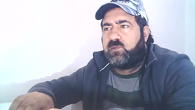 Snapshot of ZYXEL353 chatting on February 6, 10:32 pm ZYXEL353 online show from February 6, 10:32 pm