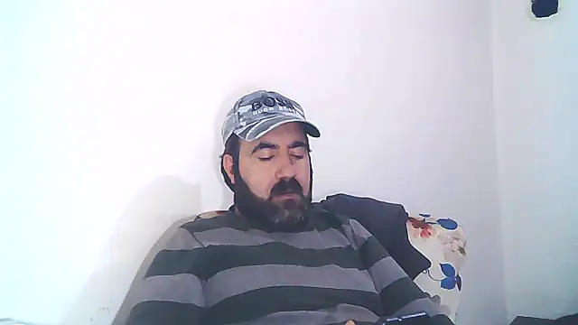 Snapshot of ZYXEL353 chatting on February 10, 9:47 pm ZYXEL353 online show from February 10, 9:47 pm