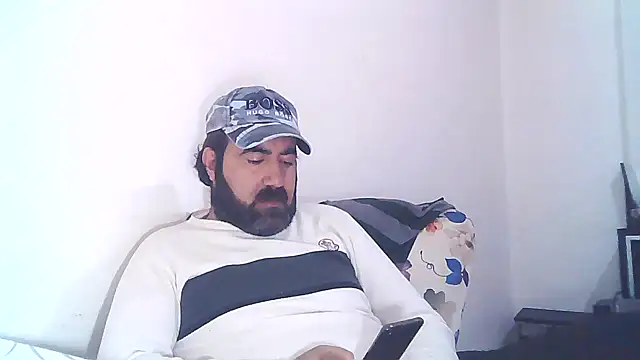 Snapshot of ZYXEL353 chatting on February 14, 1:34 am ZYXEL353 online show from February 14, 1:34 am