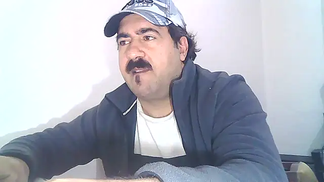 Snapshot of ZYXEL353 chatting on February 14, 11:09 pm ZYXEL353 online show from February 14, 11:09 pm