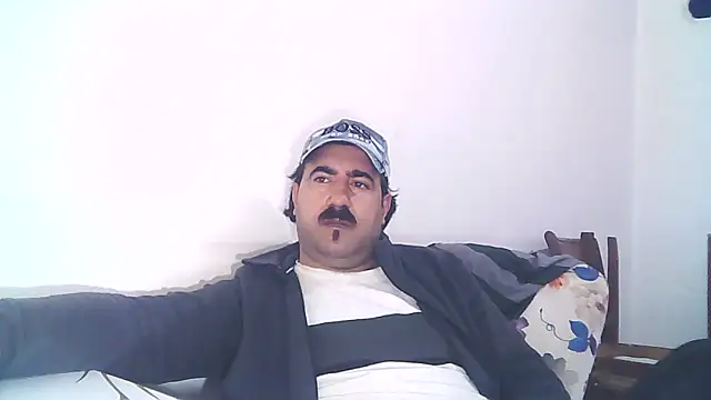 Snapshot of ZYXEL353 chatting on February 15, 6:33 pm ZYXEL353 online show from February 15, 6:33 pm