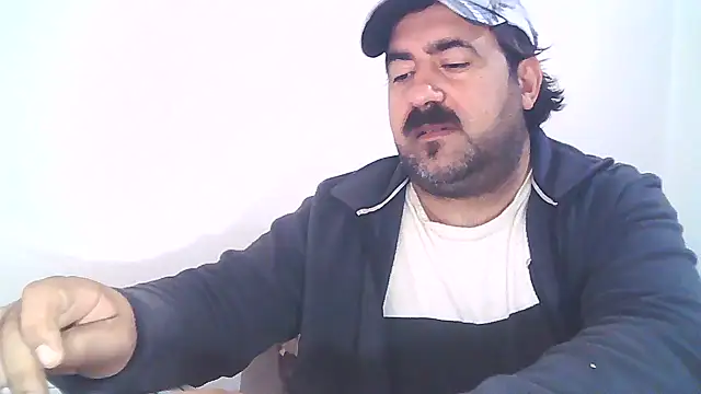 Snapshot of ZYXEL353 chatting on February 21, 9:43 pm ZYXEL353 online show from February 21, 9:43 pm