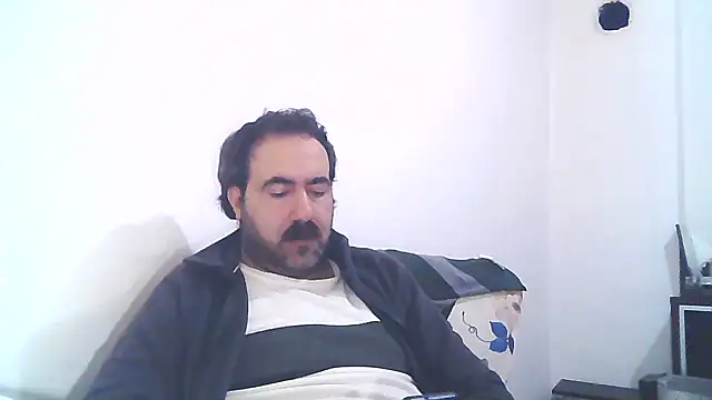 Snapshot of ZYXEL353 chatting on February 22, 11:13 pm ZYXEL353 online show from February 22, 11:13 pm