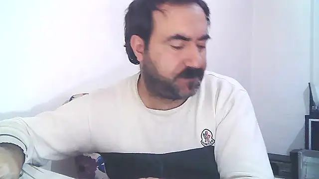 Snapshot of ZYXEL353 chatting on February 23, 4:35 pm ZYXEL353 online show from February 23, 4:35 pm