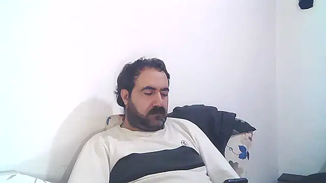 Snapshot of ZYXEL353 chatting on February 26, 10:09 pm ZYXEL353 online show from February 26, 10:09 pm