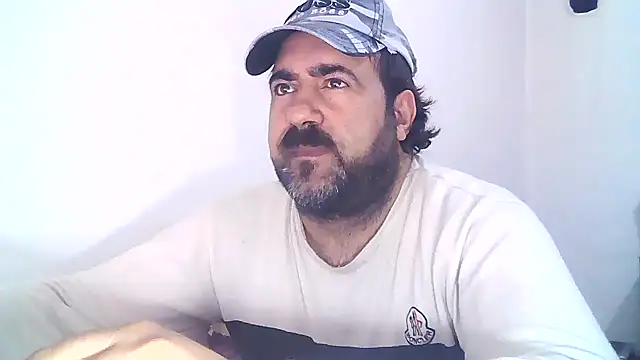 Snapshot of ZYXEL353 chatting on March 1, 6:43 pm ZYXEL353 online show from March 1, 6:43 pm