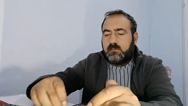 Snapshot of ZYXEL353 chatting on October 14, 10:32 pm ZYXEL353 online show from October 14, 10:32 pm