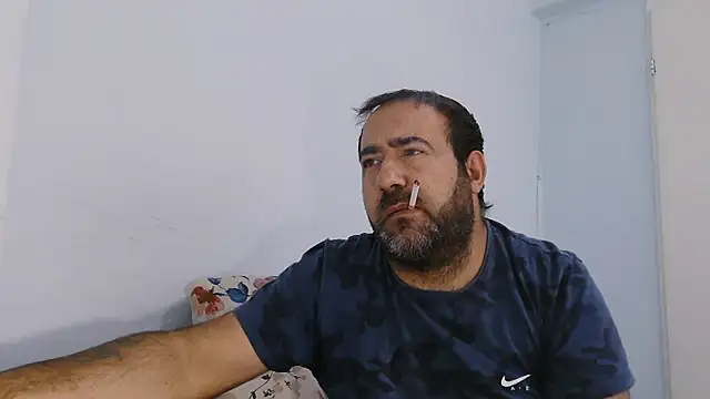 Snapshot of ZYXEL353 chatting on November 15, 9:50 am ZYXEL353 online show from November 15, 9:50 am