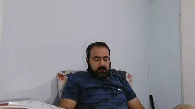 Snapshot of ZYXEL353 chatting on December 14, 1:55 am ZYXEL353 online show from December 14, 1:55 am