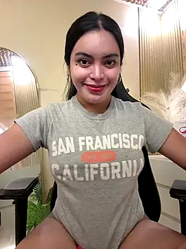 HotstuffCherrySummer online show from September 10, 8:14 am