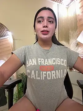 HotstuffCherrySummer online show from September 19, 7:43 am