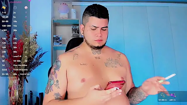 Thomas chubbyxhot online show from February 14, 1:34 am