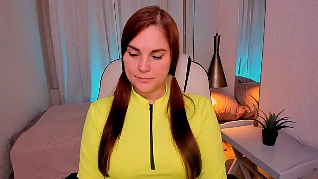 Ellis Foxy online show from February 1, 8:47 pm