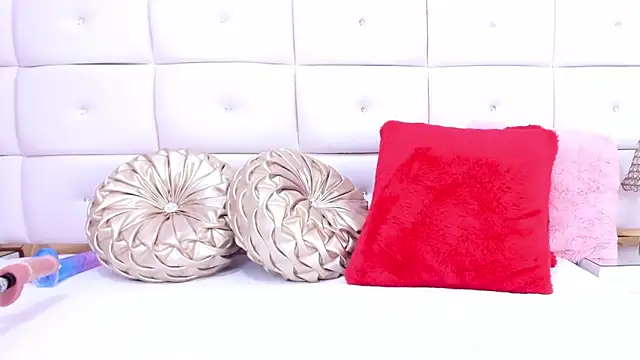 KendalStallyon online show from February 14, 4:31 pm