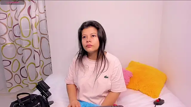 sweetnia online show from December 31, 2:14 pm