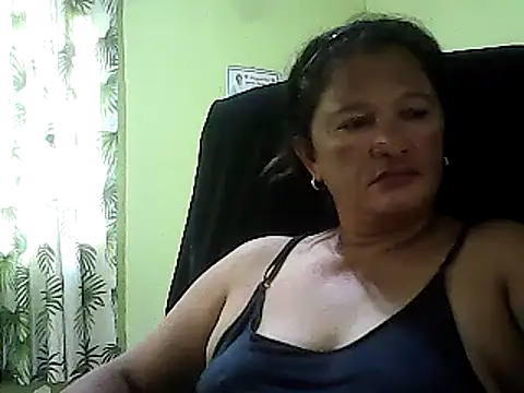 hott scarlett online show from February 5, 1:15 am