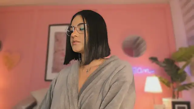 SoySaraa online show from February 13, 9:30 am