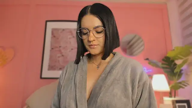 SoySaraa online show from March 7, 8:23 am