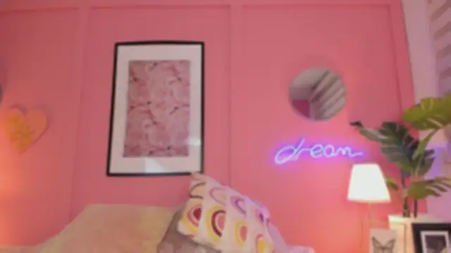 SoySaraa online show from March 11, 5:05 am