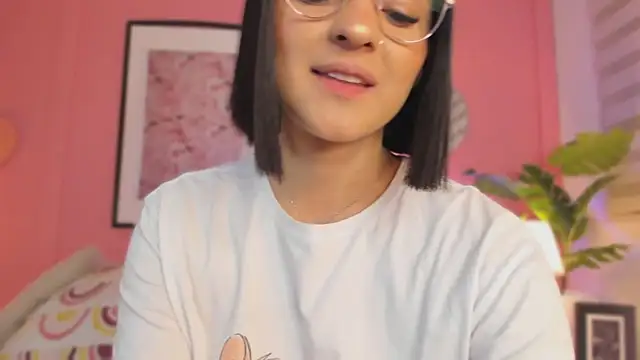 SoySaraa online show from March 19, 5:19 am