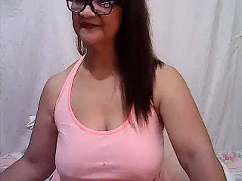 Snapshot of ScorpionLove12 chatting on February 16, 1:38 pm ScorpionLove12 online show from February 16, 1:38 pm