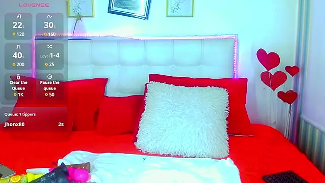 Ashley Beenson online show from December 24, 4:30 pm