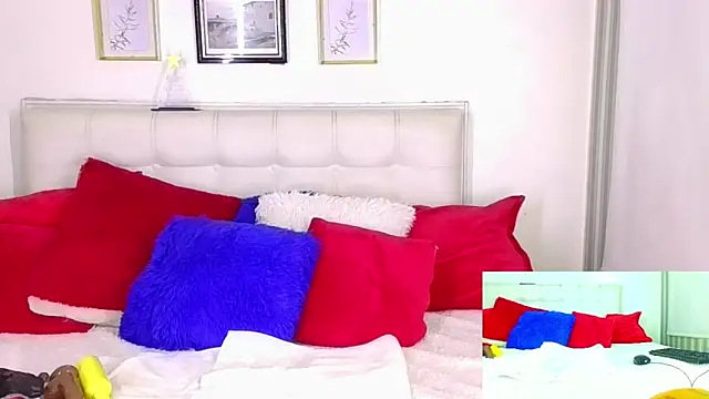 Ashley Beenson online show from January 27, 2:13 pm