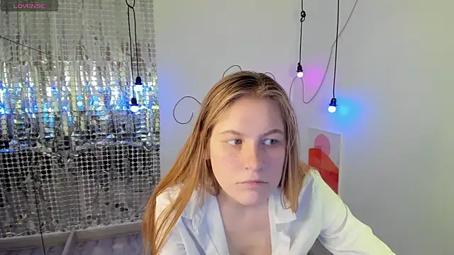 JadeSoft online show from December 22, 1:33 pm